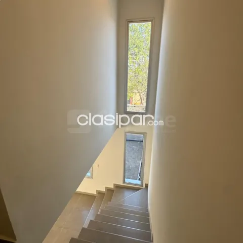 En venta amplio dúplex a estrenar en fernado de la mora zona norte barrio laguna grande — foto 2