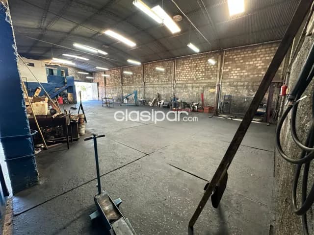 Deposito o Taller totalmente equipado en Asunción - Vista Alegre — foto 4