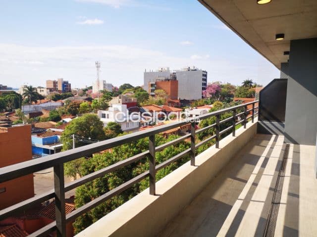 Departamento en ubrique! 2 habs con cochera y amplia vista de la costanera — foto principal