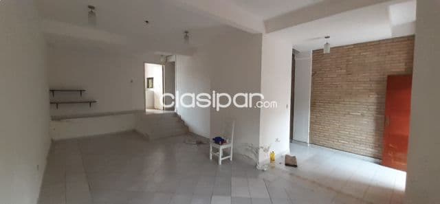 duplex en lambare