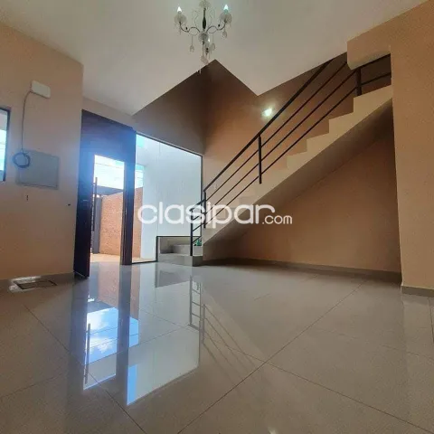 muy Amplio Duplex de 3 dormitorios en barrio Loma Merlo de Luque — foto 4