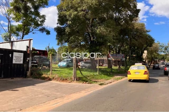 Amplio Terreno en el Centro de San Lorenzo, foto 2