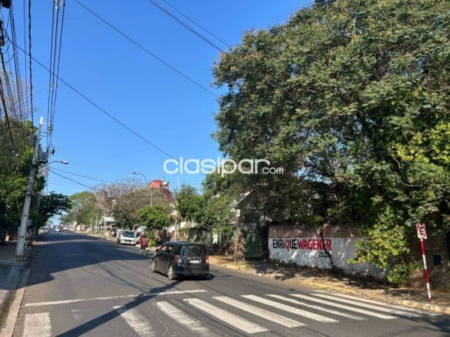 Terreno sobre Av. Perú a 2 cuadras Av. Pettirossi, foto 1