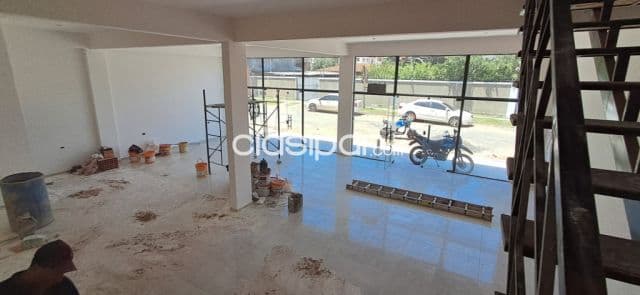 Local comercial a estrenar en Mariano Roque Alonso, foto 1