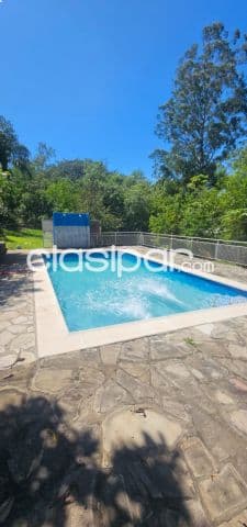 Casa quinta amoblada en altos