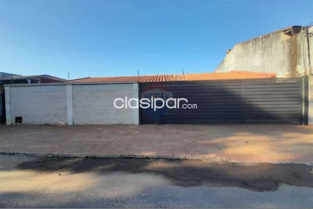Casa en Fernando de la Mora - Zona Norte — foto 1