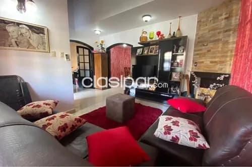 Residencia con piscina en San Lorenzo bo Las Mercedes — foto 5