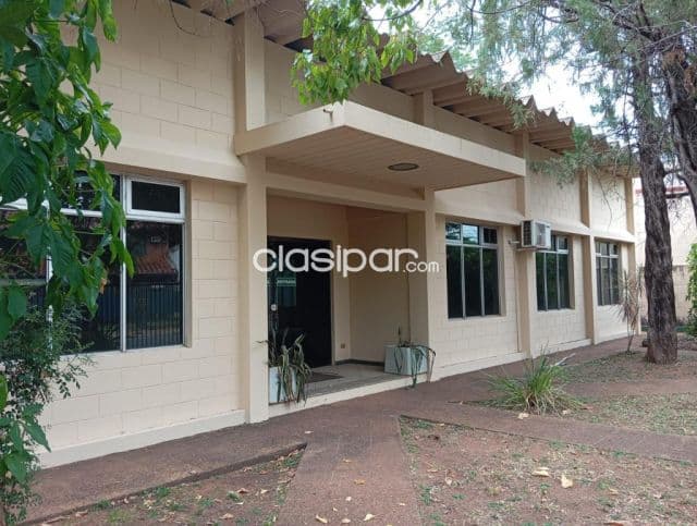 Prox. Mme lynch y mcal lopez 3.000 m2 imponente deposito industrial, comercial, 8.800 usd, foto 1