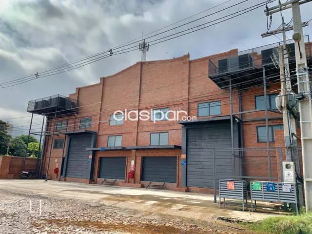 Prox. Mme lynch, cit: 1.200 m2, deposito empresarial importante, p/ logistica y alamacenam, foto 3