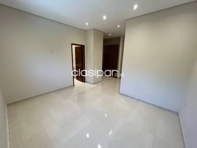 Amplio duplex 3 dormitorios en San Lorenzo zona Pinedo shopping — foto 4