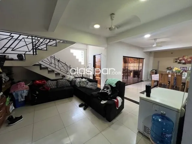 Amplia casa en venta en barrio Trinidad — foto 4