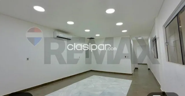 Depósito a estrenar c/oficinas en Mariano Roque Alonso-terreno 1080m2, const.720m2 — foto 2