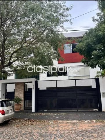 Pleno Villa Morra: Lujosa residencia triplex, vanguardista, única en el mercado!, foto 2