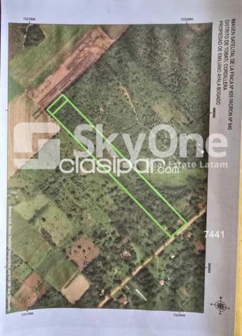 Terreno en Arroyos y Esteros