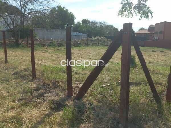terreno sobre Perón. Ita Enramada. ID8811