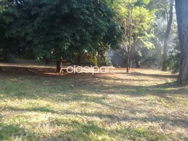 De importante terreno a 2 cuadras de la av. Peron 5896id