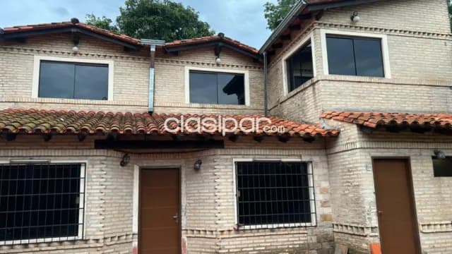Casa sobre la av. Republica argentina cod 6113 — foto 2