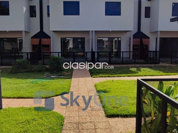 🏡 en venta – 8 dúplex a estrenar en condominio cerrado en Luque 11270