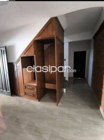 Casa duplex en barrio golondrina, loma pyta, Asunción