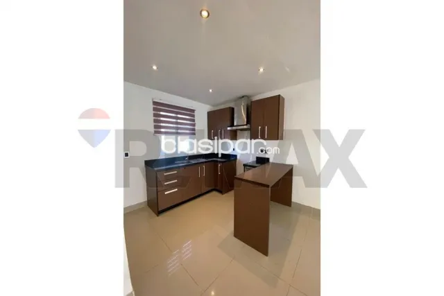 Duplex en condominio cerrado la VIña- Luque central, foto 5