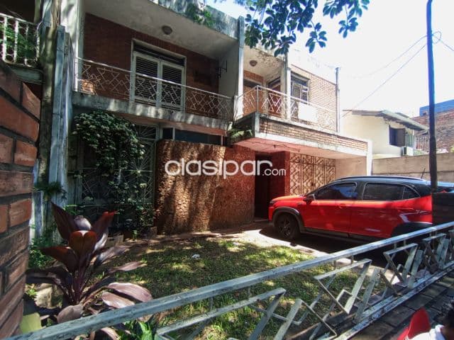 Casa en Asunción. Cod. 263