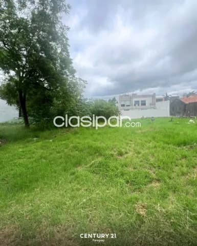 terreno en Lambaré – a pasos del Yacht y Golf Club Paraguayo, foto 2