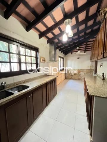 Casona en itá enramada - Lambaré — foto 5