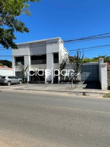 Casa para oficina en asuncion barrio los laureles cod 6137, foto 1