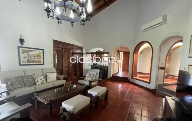 Amplia casa s/lago ypacaraí c/playa propia sadi 2-San Bernardino terreno 3.545 m2 — foto 3