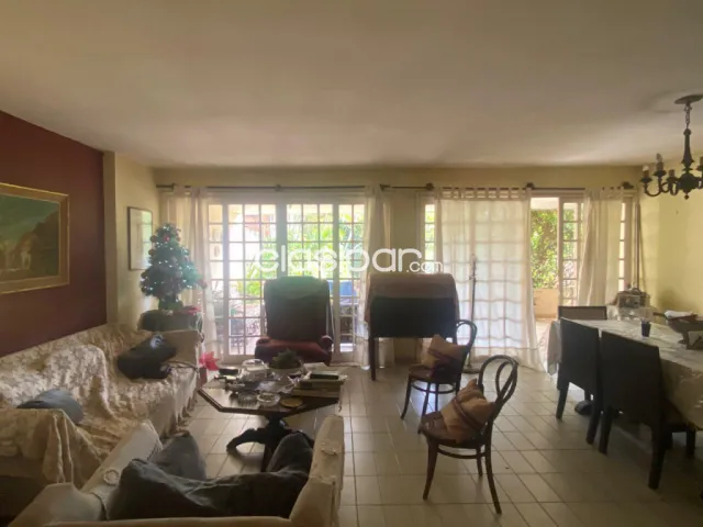 Se vende Casa de 5 Dormitorios en barrio San Cristóbal, foto 2