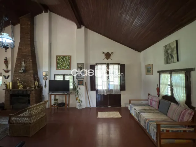 Casa Rural con 3 hectáreas de terreno en frente de Ruta, foto 4