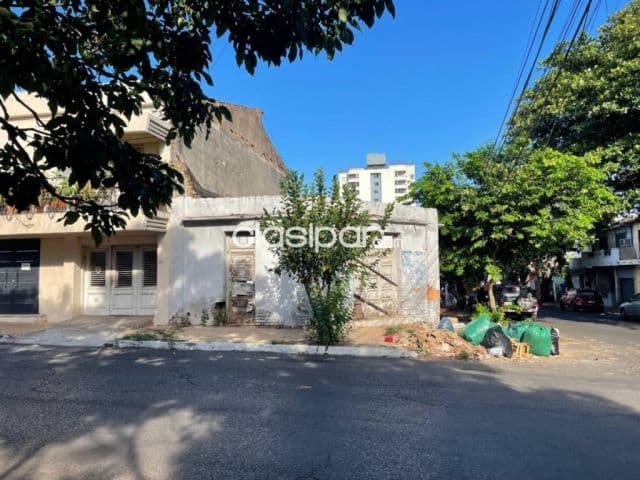 Terreno en esquina en el centro de Asunción