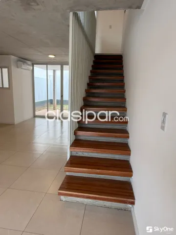 🏡 ¡En venta! Dúplex a estrenar en Luque, estilo minimalista, cerca de la Municipalidad, foto 3