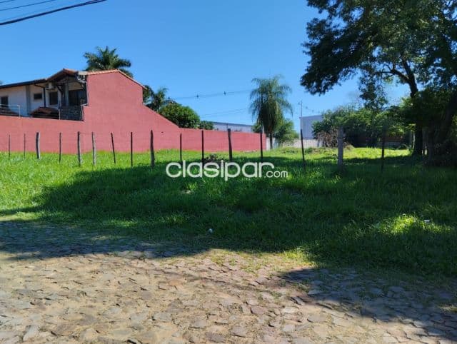 Terreno 4.169 m2 zona Plaza Madero,Garden club, Luque