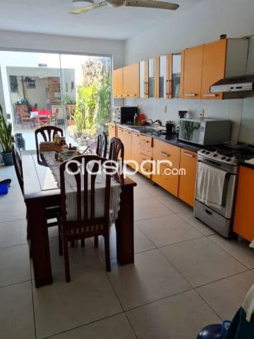 Residencia en Asunción barrio mburicao cod 4400