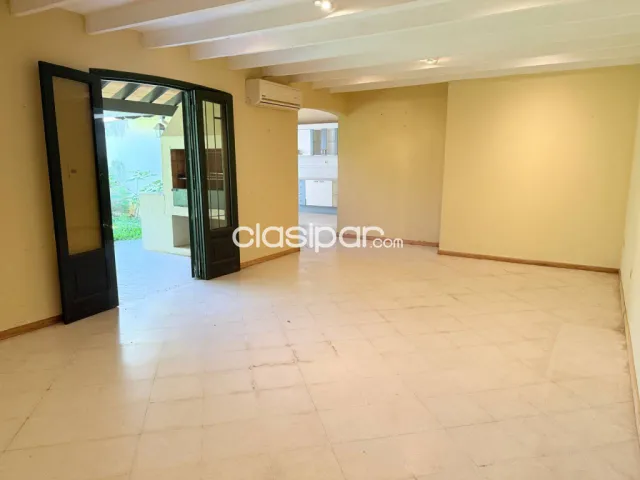 Las Lomas, mburucuyá: 250.000 usd en planta baja, 3 dormitorios, quincho, parrilla, jardín, foto 3