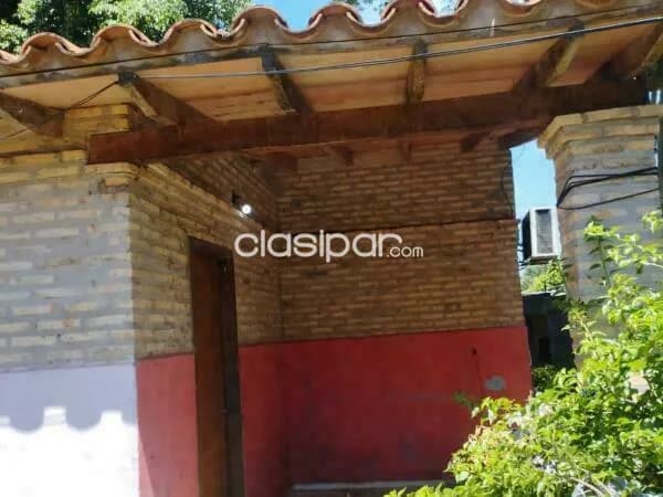 En venta terreno con casa a refraccionar en Villa Elisa.🤩 7753, foto 3