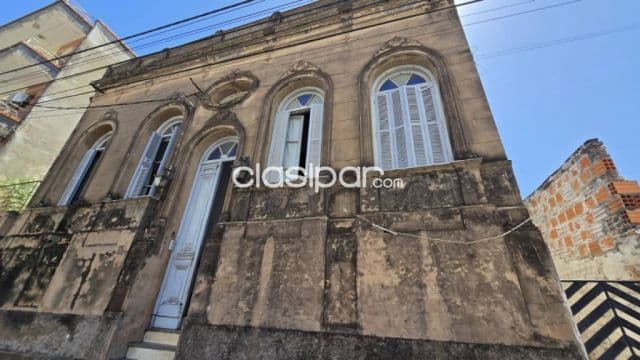 Hermosa casona de frente colonial en barrio dr. Francia — foto 1