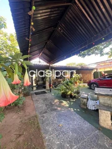 Amplia casa en venta en loma pyta, Asunción — foto 5