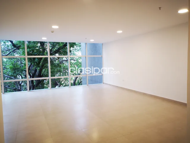 Oficina en imponente edificio, ideal para invertir, foto 5