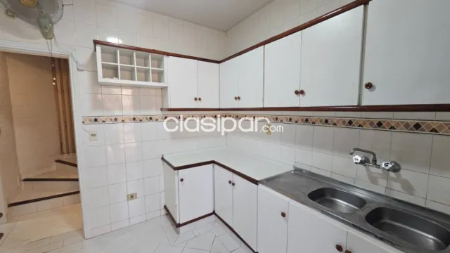 Amplio duplex 4 dormitorios en barrio mburucuya — foto 5