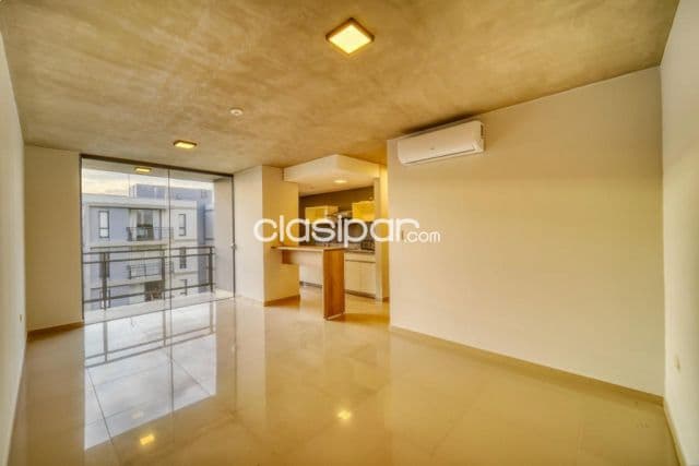 ✨insignia 4: En venta depto. De 2 dorm. En Luque✨ — foto principal