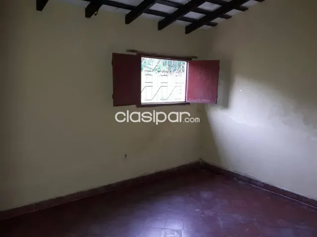 Casa de 3 dormitorios en barrio Kennedy de Lambare zona Hospital General — foto 3