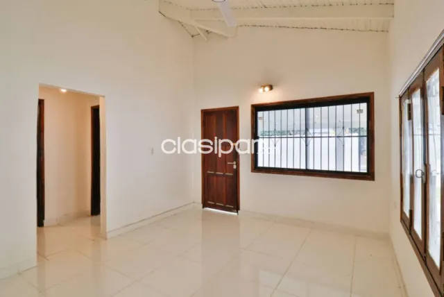 Casa 2 dormitorios en Mariano Roque Alonso, foto 4