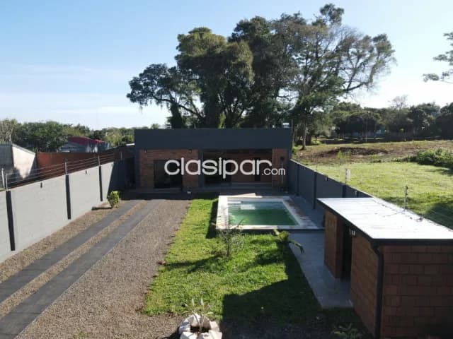 Casa semiamoblada con piscina en el barrio san isidro: 2 habitaciones y 3 baños, foto 2