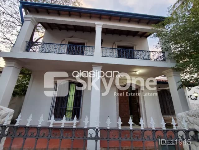 Casa colonial en barrio Las Mercedes, foto 2
