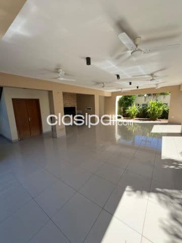 O vendo duplex en Luque, barrio cerrado zona cuarto barrio cod 6280