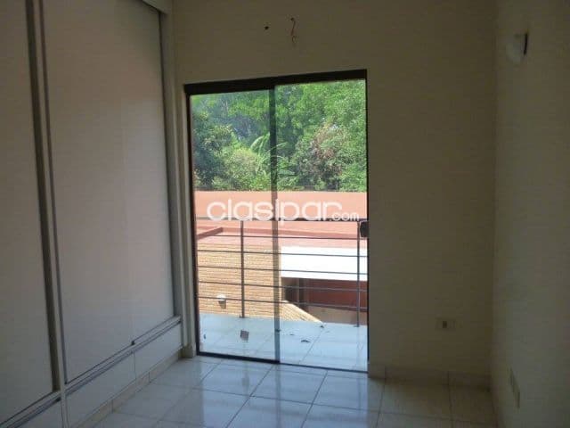 O alquilo duplex en Luque zona municipalidad cod 6281