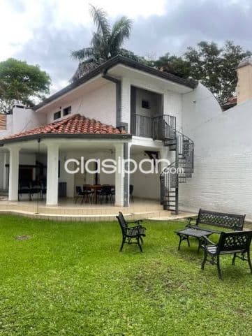 Oficina en Las Lomas, asuncion cod 6282