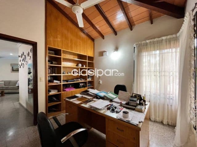 Casa en venta en barrio nazareth, Asunción